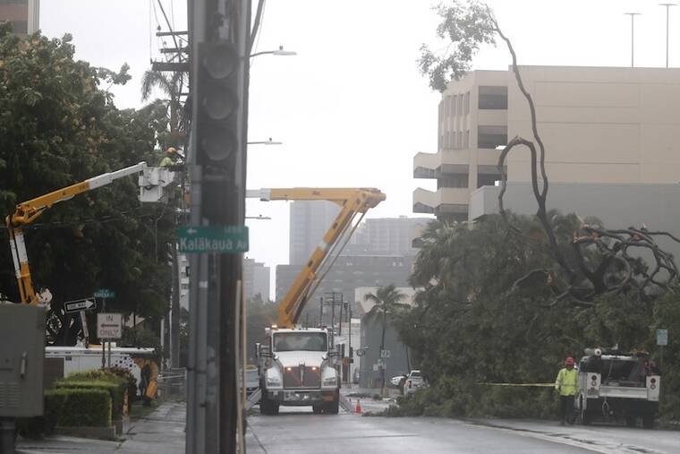 Over 250,900 HECO customers remain without power across Hawaii