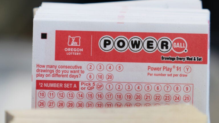 Winning ticket for $1 billion Powerball jackpot was sold in Illinois