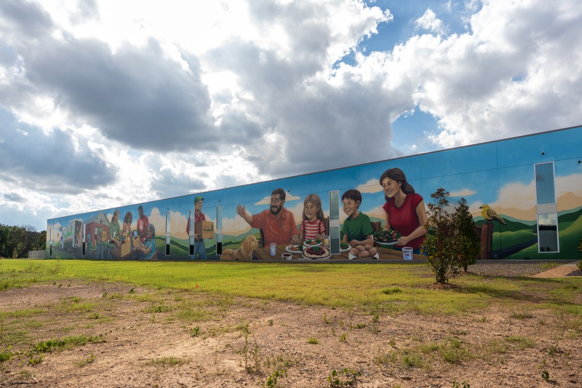 Mural outside the Shipt Community Garden at the Community Food Bank of Alabama
