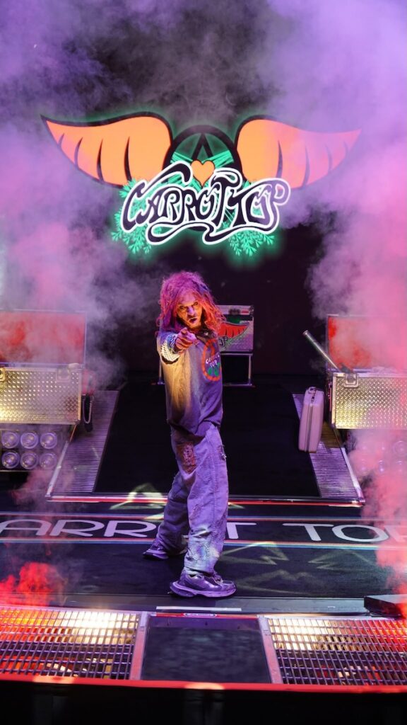 Carrot Top recovering from suicide attempt