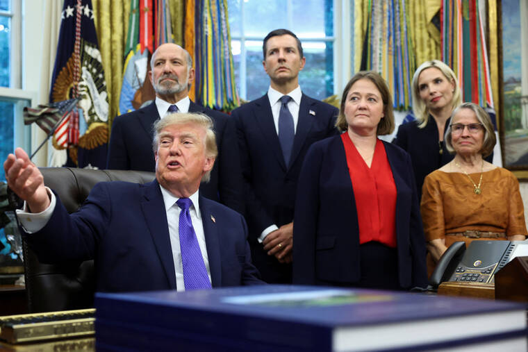 Trump unveils plan for $15 billion Iowa steel project