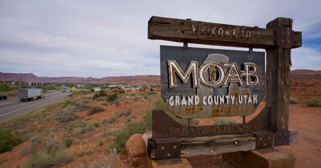 Endurance race participants stranded overnight south of Moab by a storm