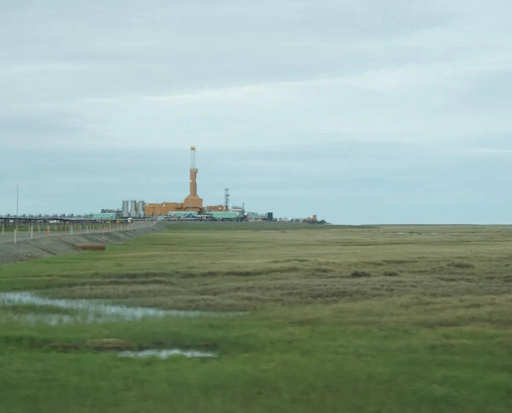 A small Texas firm is gearing up for a $150 million search for oil beneath the Arctic Ocean