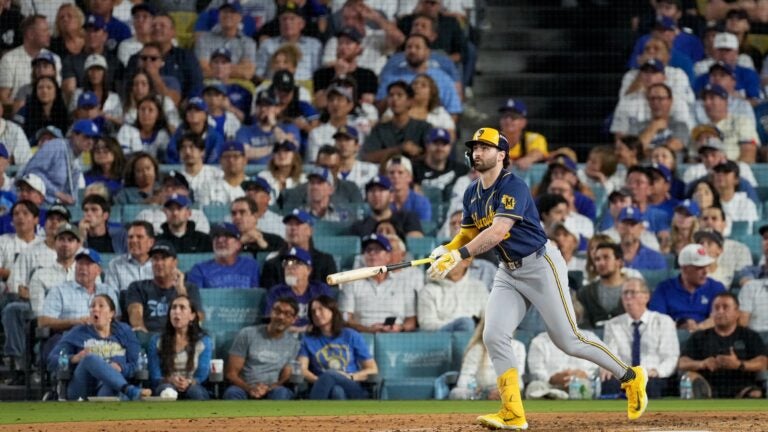 Brewers sweep Dodgers in NLCS; first World Series since 1982