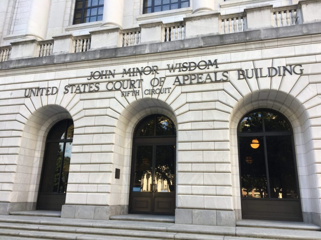 Immigrants in ICE detention have no due process rights under US Constitution, federal appeals court says