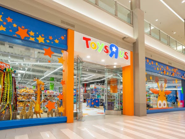 Toys R Us returns to Orlando in the Oviedo Mall