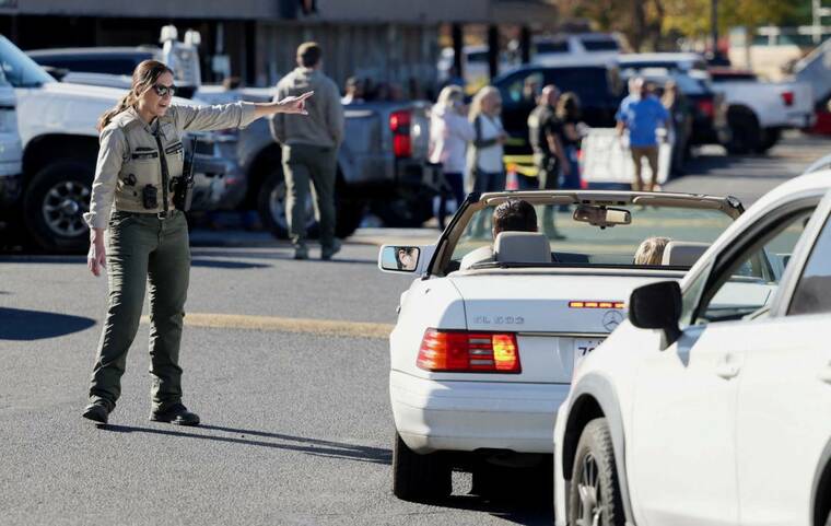 Shooter killed at Oregon elementary school; at least 2 hospitalized