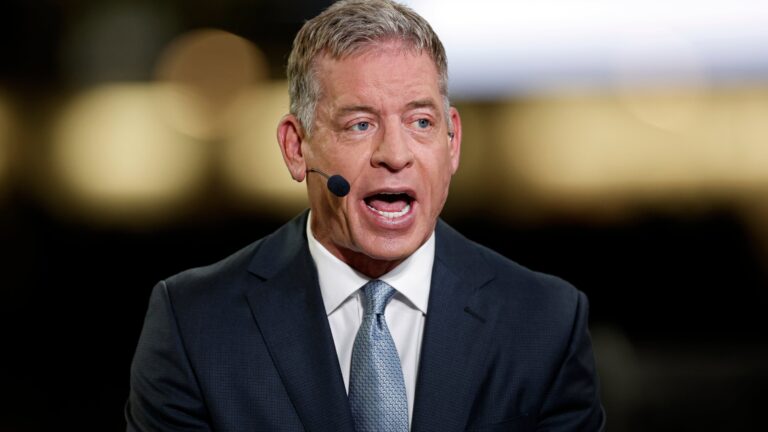 Troy Aikman’s impending ESPN exit and Patriots Super Bowl nostalgia
